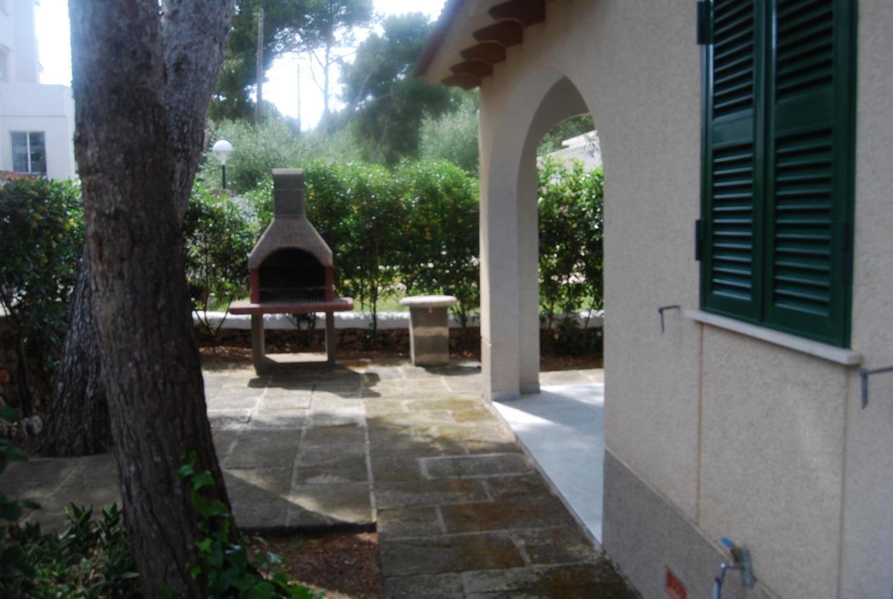 Es Pins Apartment Cala Blanca  Room photo